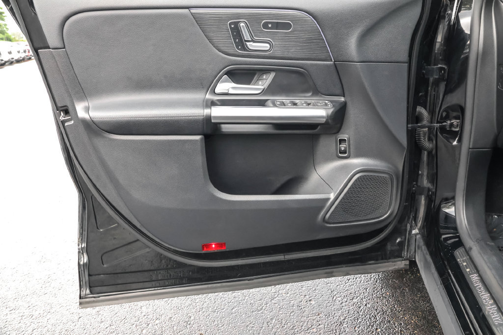 Used 2023 Mercedes-Benz GLA 250 4MATIC image 22