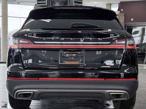 Used 2023 Lincoln Nautilus Reserve w/ Luxury Package image 40