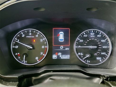 Used 2024 Subaru Outback Premium image 12