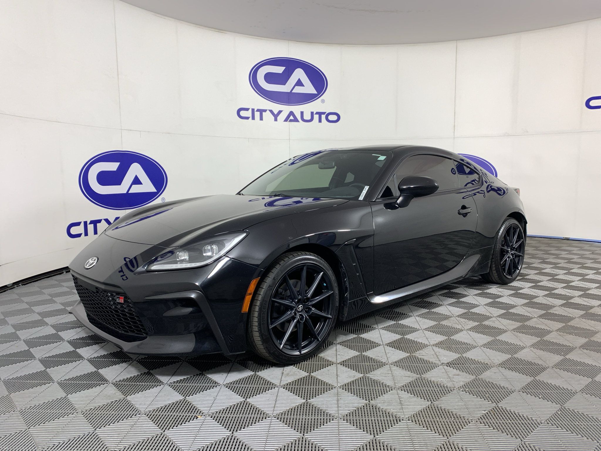 Used 2022 Toyota GR86 Premium w/ ALL Weather Mat Package (TMS) RWD image 7