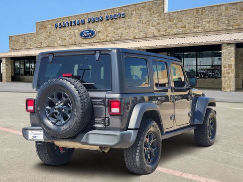 Used 2021 Jeep Wrangler Unlimited Sport AWD/4WD image 5
