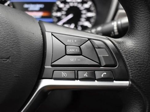 Used 2023 Nissan Altima 2.5 SV image 22