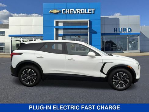 New 2025 Chevrolet Blazer EV LT AWD/4WD image 3