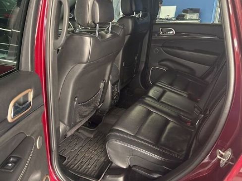 Used 2017 Jeep Grand Cherokee Overland image 17