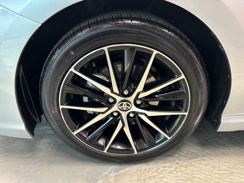 Used 2024 Toyota Camry SE image 20