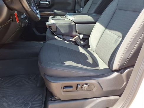 Used 2023 Chevrolet Silverado 2500 LT image 24