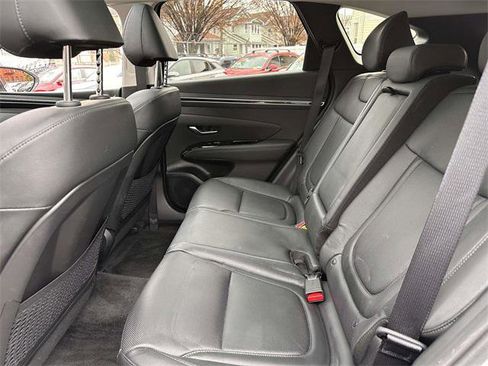 Certified 2024 Hyundai Tucson Limited image 17