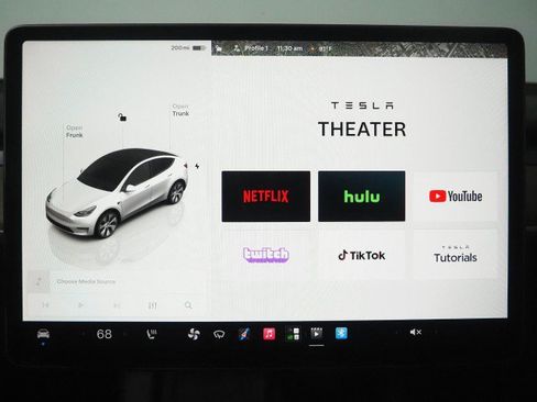Used 2023 Tesla Model Y Long Range AWD/4WD image 36