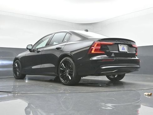 Used 2023 Volvo S60 B5 Plus w/ Climate Package image 40