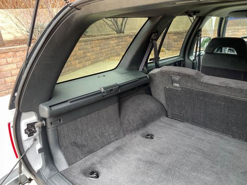 Used 1997 GMC Jimmy SLS w/ Marketing Option Pkg 6 image 30