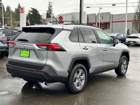 New 2025 Toyota RAV4 XLE image 7
