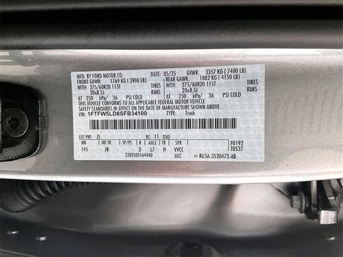 Used 2025 Ford F150 Lariat w/ Equipment Group 501A Mid image 35