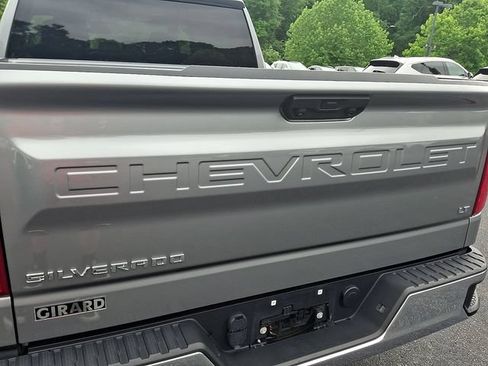 Used 2023 Chevrolet Silverado 1500 LT AWD/4WD image 29
