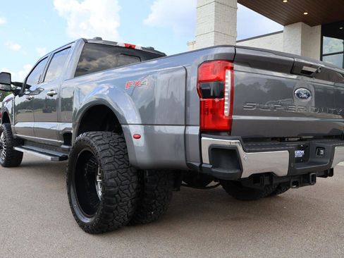 Used 2023 Ford F350 Lariat w/ Chrome Package AWD/4WD image 3