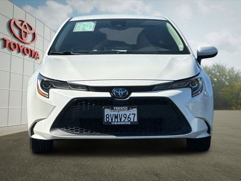 Certified 2021 Toyota Corolla LE w/ Carpet Mat Package (TMS) FWD image 8