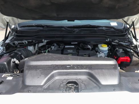 Used 2022 RAM 2500 Laramie AWD/4WD image 16