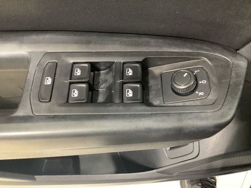 Used 2021 Volkswagen Atlas SE w/ Panoramic Sunroof Package image 21