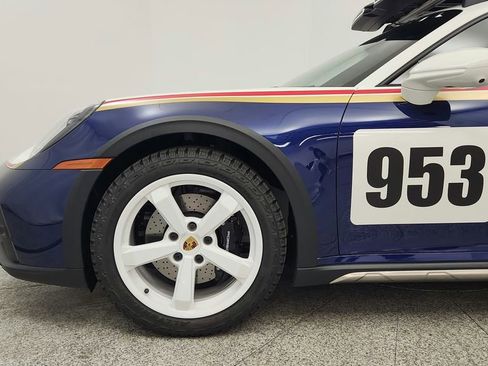 Used 2024 Porsche 911 Dakar image 16