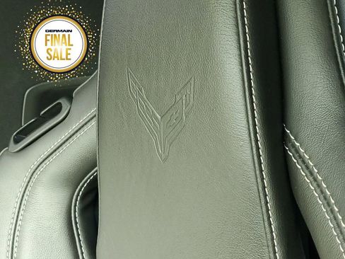 Used 2020 Chevrolet Corvette Stingray Preferred Cpe w/ 2LT Preferred Equipment Group image 17