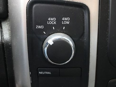 Used 2017 RAM 2500 SLT AWD/4WD image 20