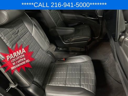 Used 2025 Cadillac Escalade V image 21