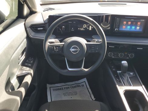 Certified 2025 Nissan Kicks S image 15