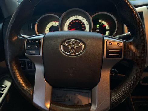 Used 2013 Toyota Tacoma 4x4 Double Cab w/ TRD Sport Pkg image 22