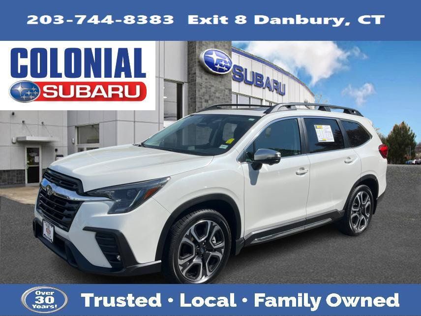 Used 2023 Subaru Ascent Limited w/ Technology Package AWD/4WD image 1