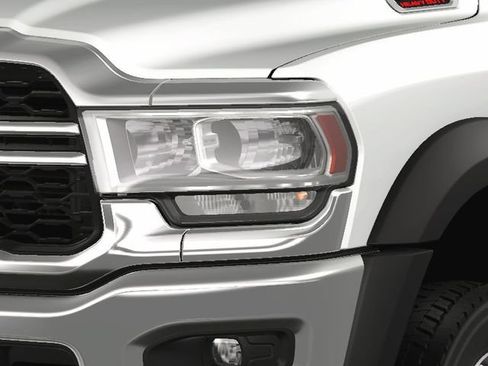 New 2023 RAM 5500 Tradesman RWD image 13