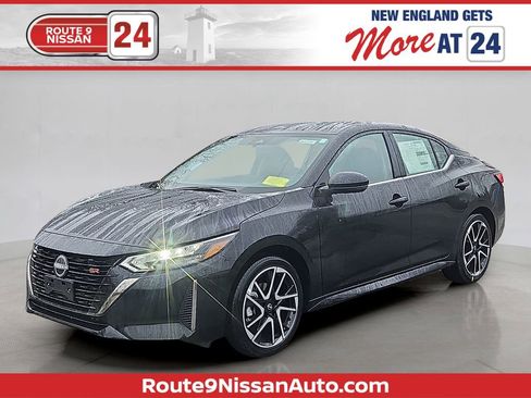 New 2025 Nissan Sentra SR image 1