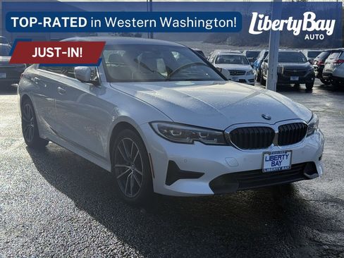 Used 2021 BMW 330i xDrive Sedan image 3
