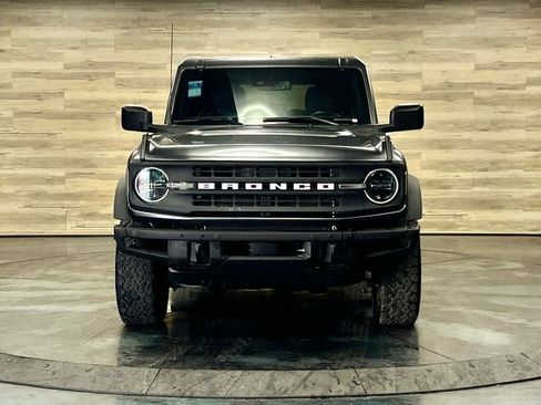 Used 2024 Ford Bronco Black Diamond AWD/4WD image 3