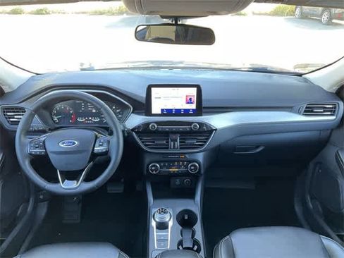 Used 2021 Ford Escape SEL image 18