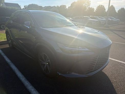 Used 2024 Lexus RX 350 Premium w/ Accessory Package (Z1) AWD/4WD image 3