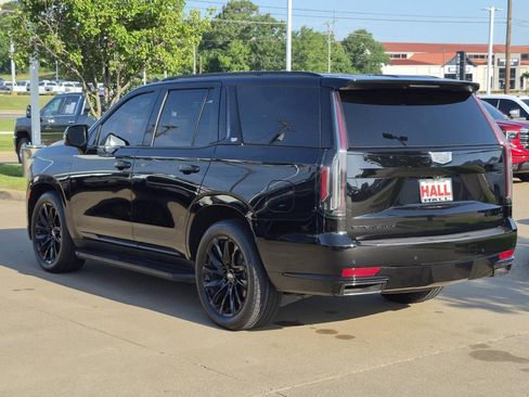 Certified 2023 Cadillac Escalade Sport Platinum w/ LPO, ONYX Package AWD/4WD image 4