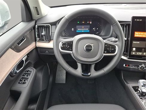New 2026 Volvo XC90 B6 Plus w/ Protection Package Premier image 5