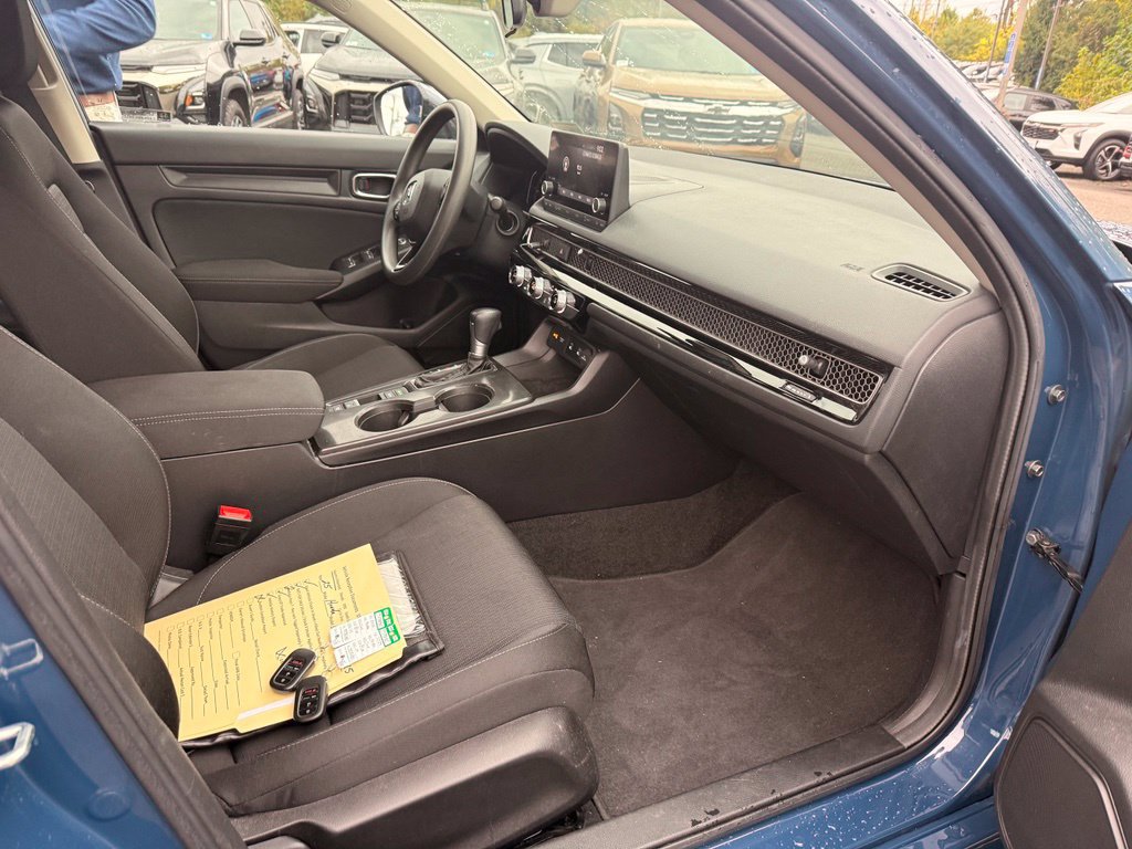 Used 2025 Honda Civic LX image 15