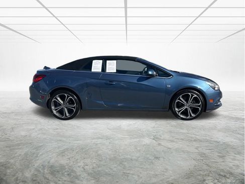 Used 2016 Buick Cascada Premium image 3