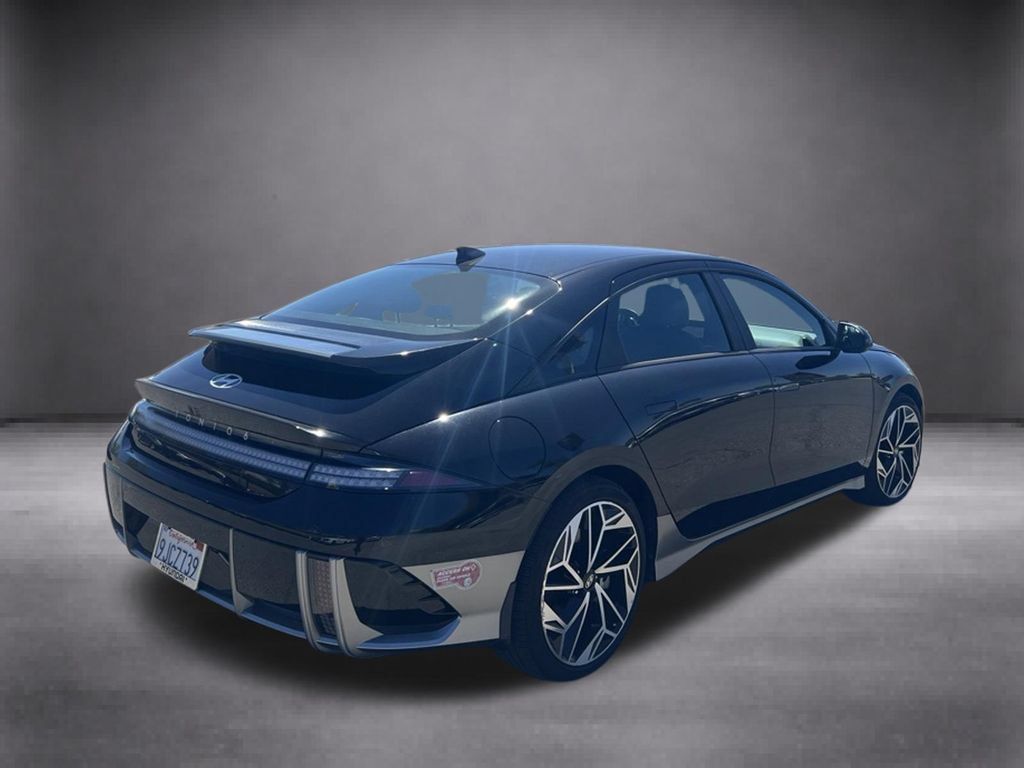Used 2023 Hyundai Ioniq 6 Limited RWD image 8
