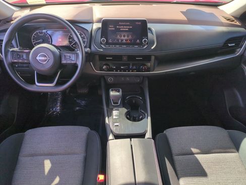 Certified 2023 Nissan Rogue SV image 13