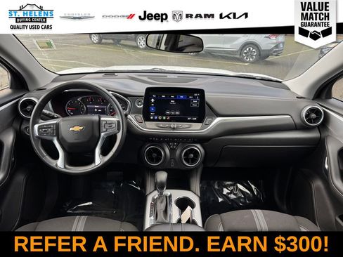 Used 2023 Chevrolet Blazer LT image 21