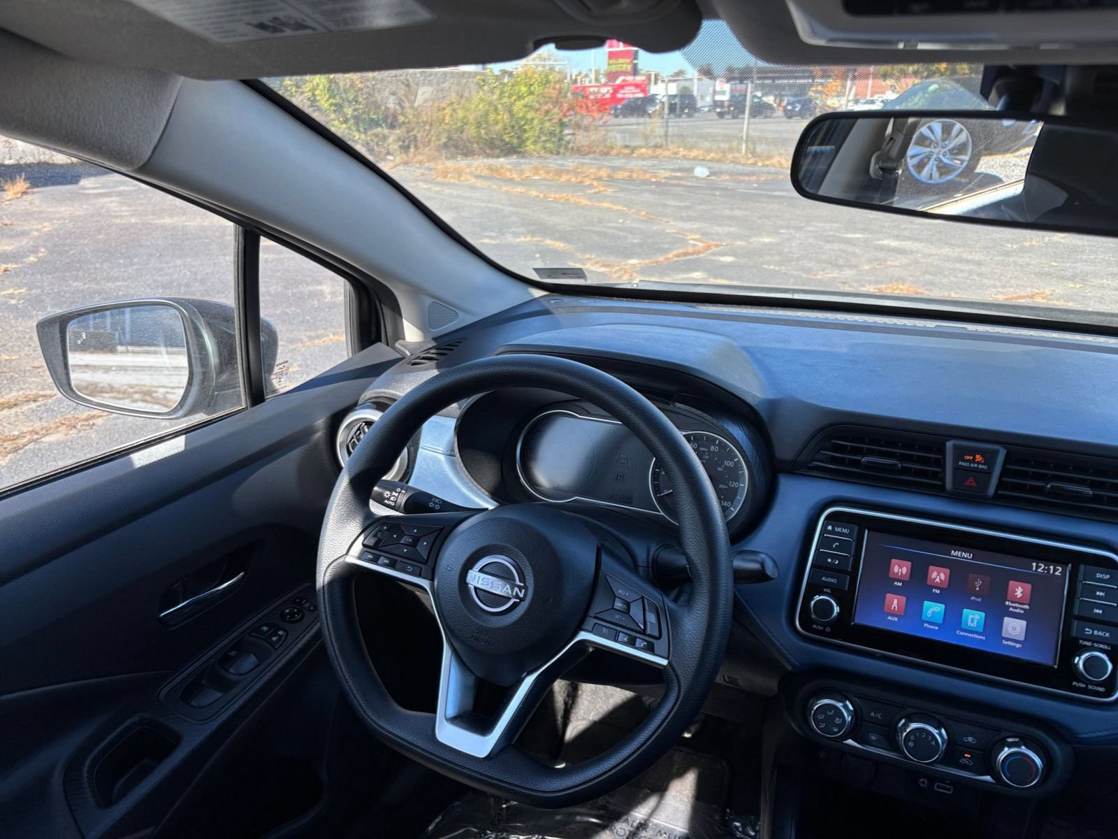 Used 2025 Nissan Versa SV FWD image 29