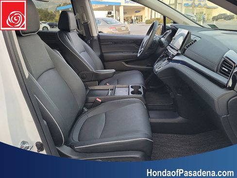Certified 2026 Honda Odyssey Elite image 22