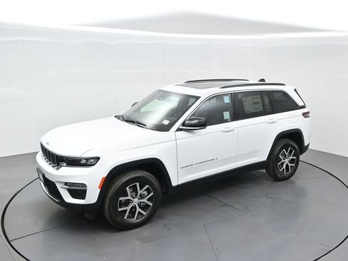 New 2025 Jeep Grand Cherokee Limited image 52