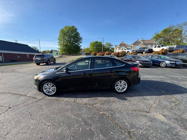 Used 2015 Ford Focus Titanium FWD image 6