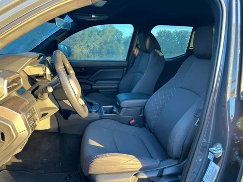 Certified 2025 Toyota Tacoma SR5 image 14