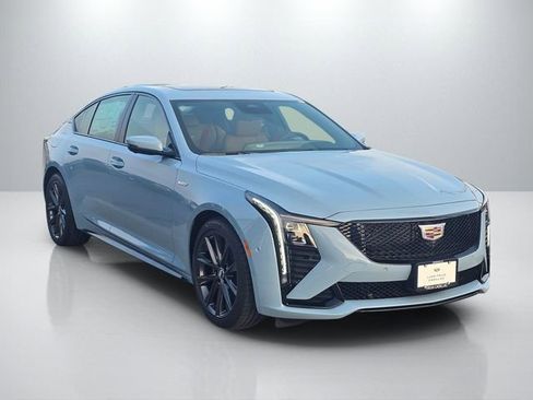 New 2026 Cadillac CT5 V RWD image 3