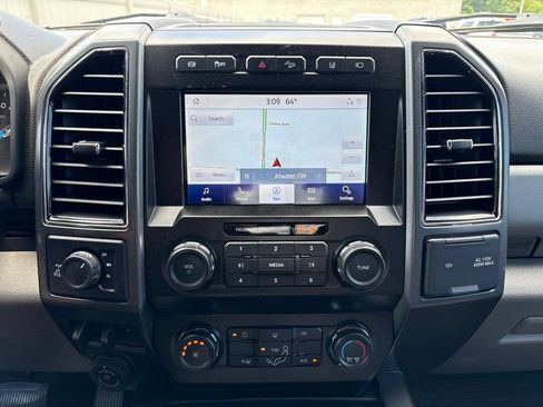 Used 2022 Ford F350 XLT w/ Black Appearance Package AWD/4WD image 9