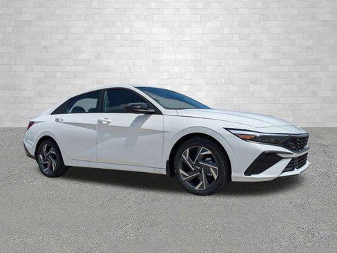 New 2025 Hyundai Elantra Sport FWD image 1