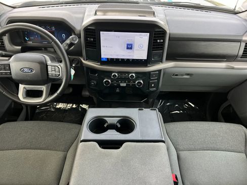 Used 2025 Ford F150 XLT w/ Equipment Group 301A Standard RWD image 4